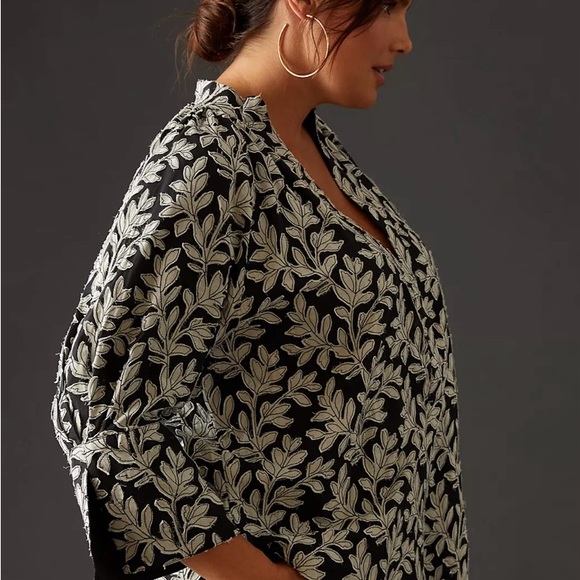 Anthropologie B&W Popover Blouse - Picture 6 of 16